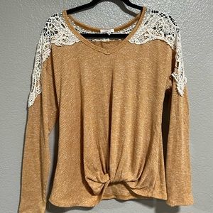 Maurice’s gold and cream top size M